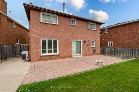 Photo 44 at 19 Kaiser Drive, West Woodbridge, Vaughan