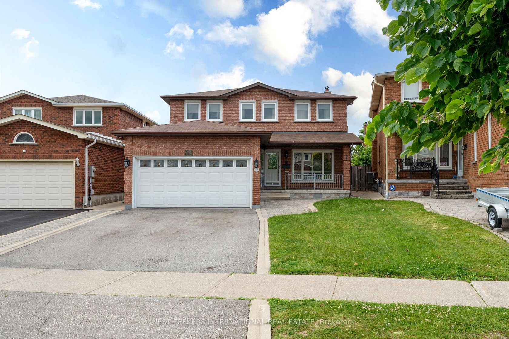 19 Kaiser Drive, West Woodbridge, Vaughan photo number 2