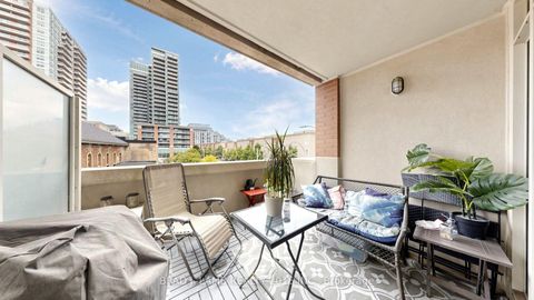 Photo 5 at 414 - 65 East Liberty Street, Waterfront Communities C1, Toronto