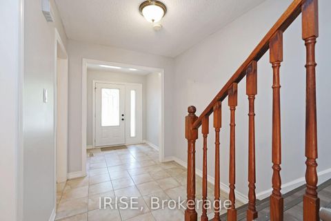 Photo 11 at 115 Winter Gardens Trail, Rouge E10, Toronto