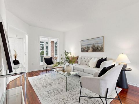 Photo 5 at 48 Glenbury Drive, Brownridge, Vaughan
