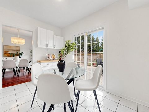Photo 12 at 48 Glenbury Drive, Brownridge, Vaughan