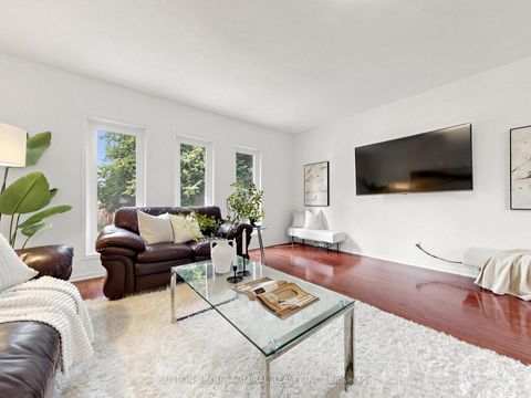 Photo 16 at 48 Glenbury Drive, Brownridge, Vaughan