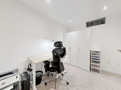 Photo 27 at 48 Glenbury Drive, Brownridge, Vaughan