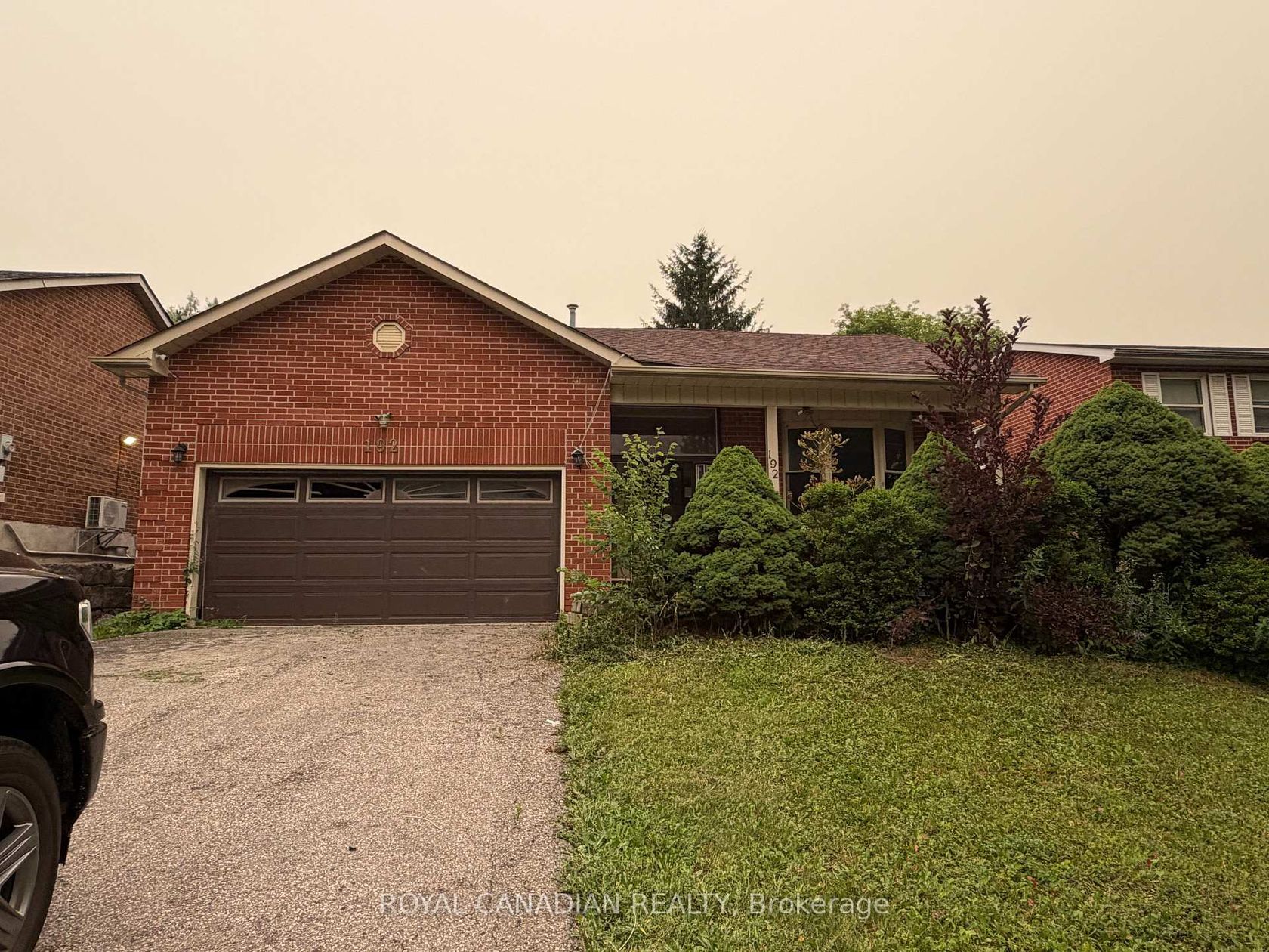 192 Harrison Drive, London, Newmarket photo 2