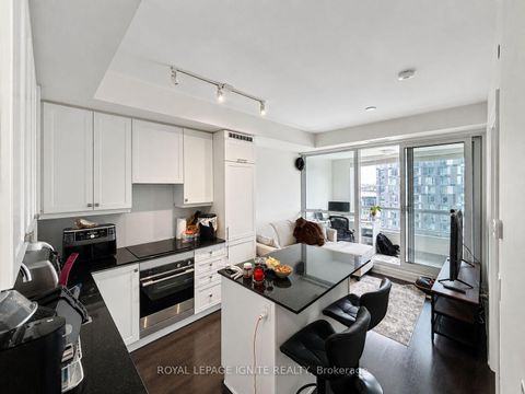 Photo 3 at 1401 - 9085 Jane Street, Concord, Vaughan