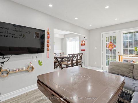 Photo 8 at 40 - 90 Crockamhill Drive, Agincourt North, Toronto