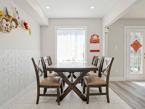 Photo 11 at 40 - 90 Crockamhill Drive, Agincourt North, Toronto