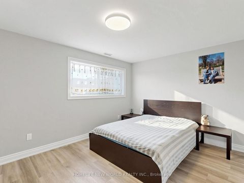 Photo 22 at 40 - 90 Crockamhill Drive, Agincourt North, Toronto