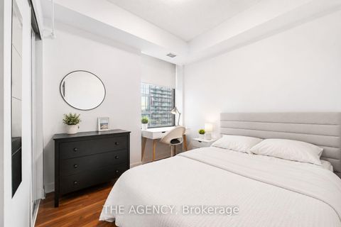 Photo 8 at 1314 - 438 King Street W, Waterfront Communities C1, Toronto