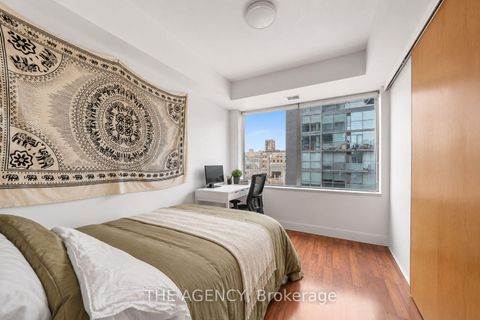 Photo 20 at 1314 - 438 King Street W, Waterfront Communities C1, Toronto