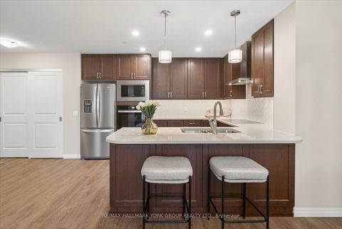Photo 11 at 116 - 460 William Graham Drive, Rural Aurora, Aurora