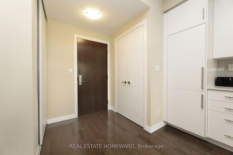Photo 2 at 609 - 460 Adelaide Street E, Moss Park, Toronto
