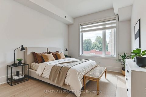 Photo 34 at TH3 - 270 Davenport Road, Annex, Toronto