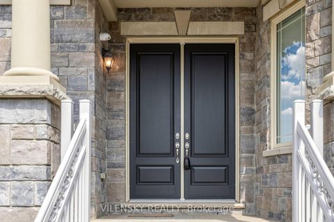 Photo 1 at 95 Chesney Crescent, Kleinburg, Vaughan