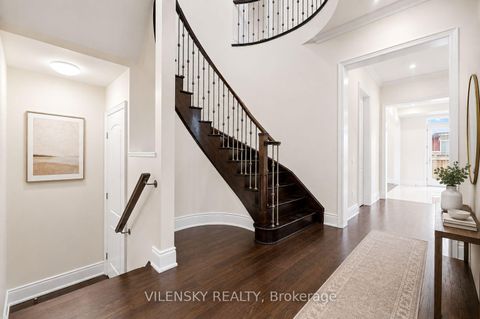 Photo 2 at 95 Chesney Crescent, Kleinburg, Vaughan