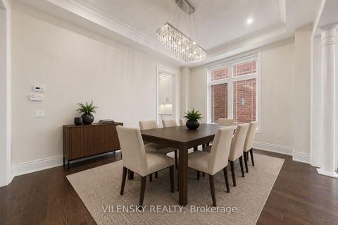 Photo 7 at 95 Chesney Crescent, Kleinburg, Vaughan