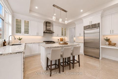 Photo 12 at 95 Chesney Crescent, Kleinburg, Vaughan