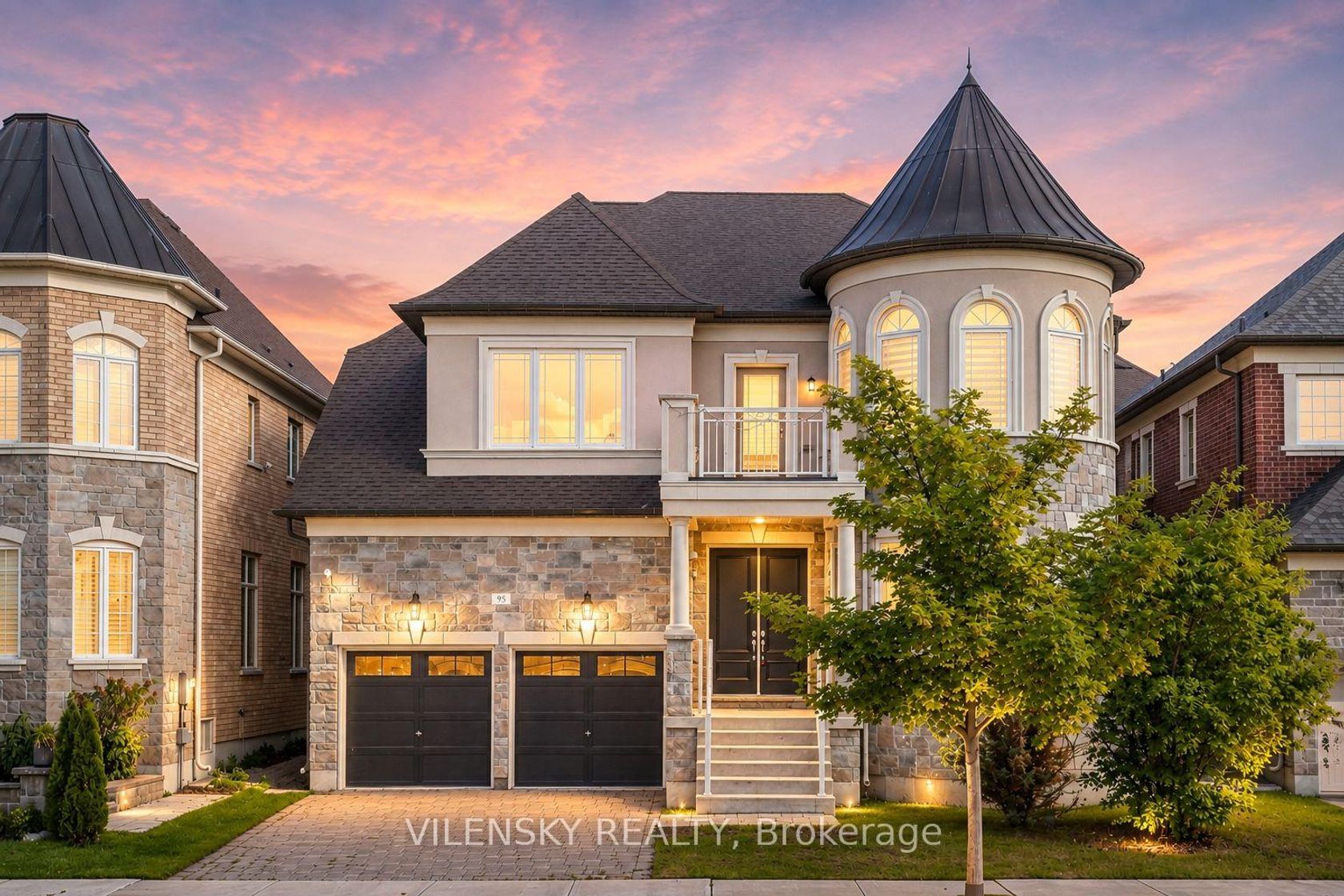 95 Chesney Crescent, Kleinburg, Vaughan photo number 2