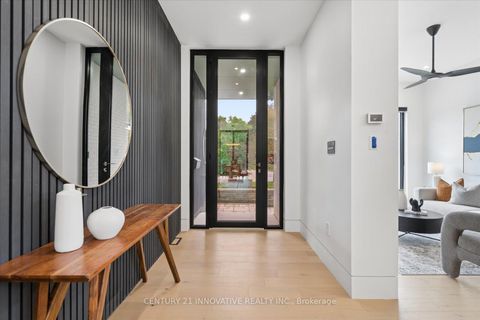 Photo 4 at 10 Haida Court, Highland Creek, Toronto
