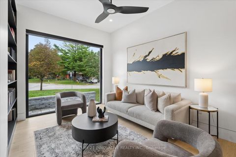 Photo 6 at 10 Haida Court, Highland Creek, Toronto