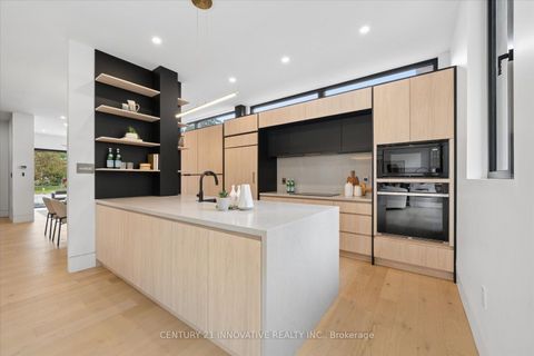 Photo 12 at 10 Haida Court, Highland Creek, Toronto