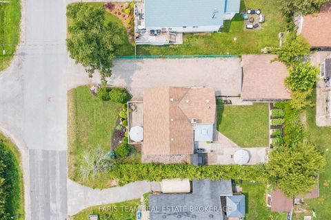 Photo 32 at 987 Isabella Street, Rural Innisfil, Innisfil