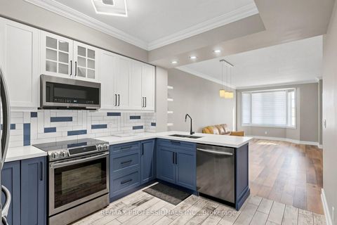 Photo 8 at 206 - 3531 Lake Shore Boulevard W, Long Branch, Toronto