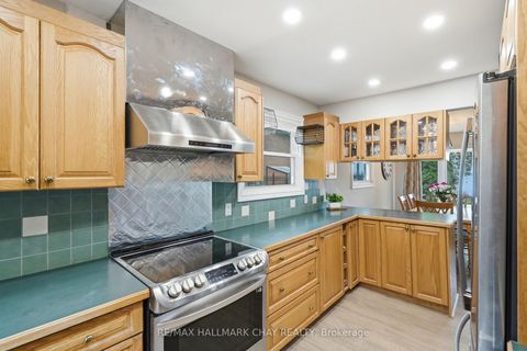 Photo 13 at 2345 Crystal Beach Road, Alcona, Innisfil