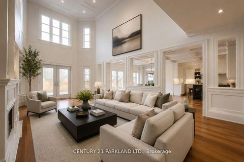 Photo 3 at 16 Flatbush Avenue, East Woodbridge, Vaughan