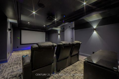 Photo 31 at 16 Flatbush Avenue, East Woodbridge, Vaughan