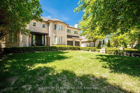 Photo 44 at 16 Flatbush Avenue, East Woodbridge, Vaughan