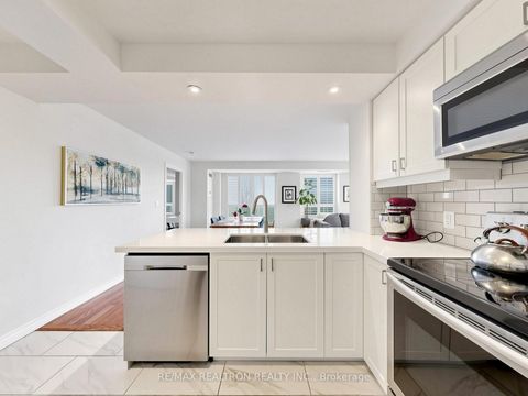 Photo 4 at 414 - 16 Dallimore Circle, Don Mills, Toronto