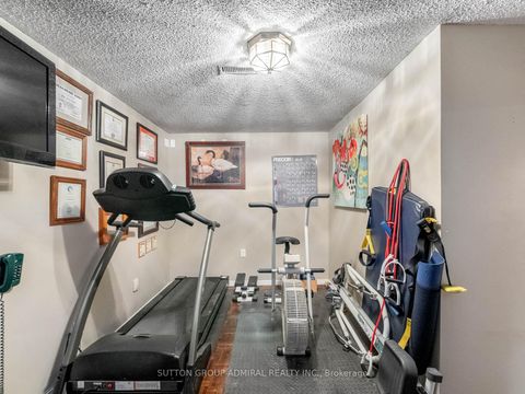 Photo 32 at 49 Miriam Crescent, Doncrest, Richmond Hill