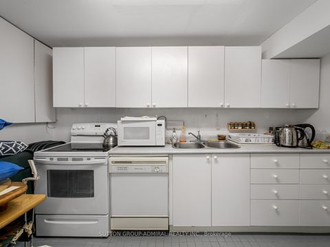 Photo 38 at 49 Miriam Crescent, Doncrest, Richmond Hill