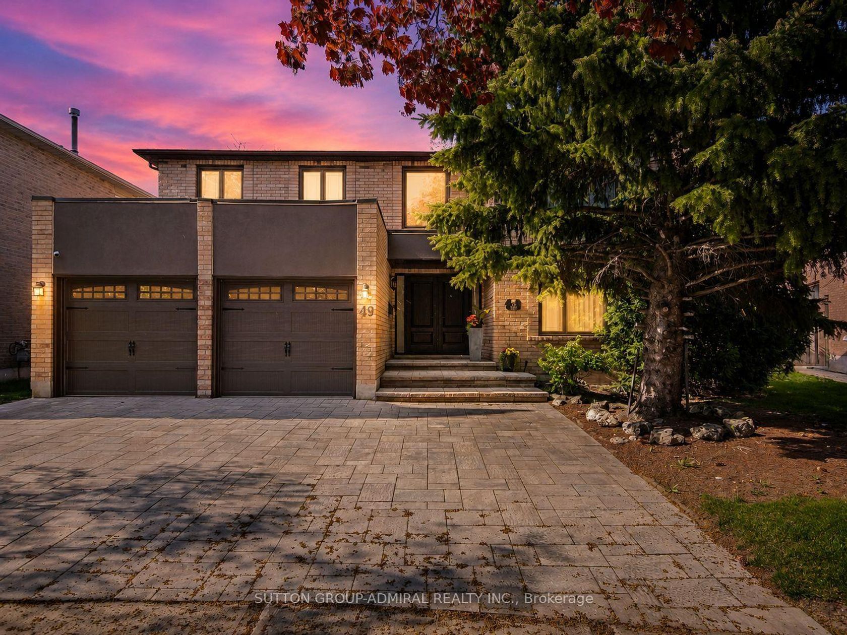 49 Miriam Crescent, Doncrest, Richmond Hill photo number 2
