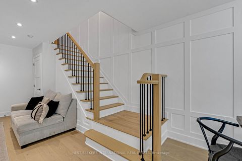 Photo 6 at 233 Venice Gate Drive, Vellore Village, Vaughan