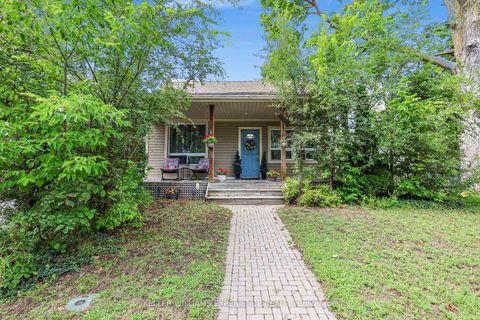 Photo 0 at 19 Centre Street, Allandale, Barrie