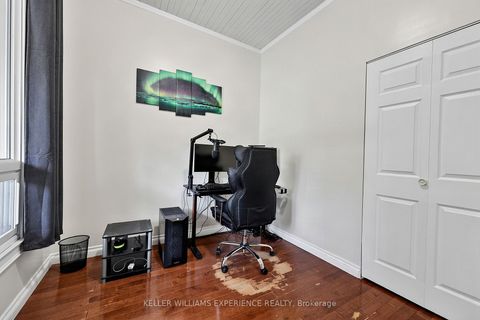 Photo 5 at 19 Centre Street, Allandale, Barrie