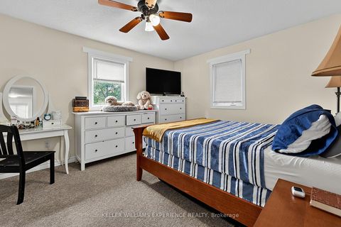 Photo 24 at 19 Centre Street, Allandale, Barrie