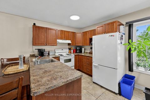 Photo 31 at 19 Centre Street, Allandale, Barrie