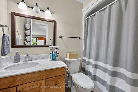Photo 37 at 19 Centre Street, Allandale, Barrie
