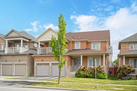 Photo 1 at 225 Silver Maple Road, Jefferson, Richmond Hill