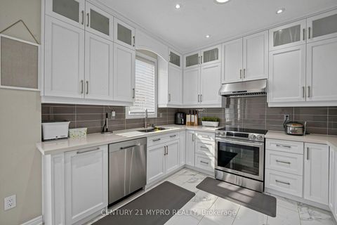 Photo 10 at 225 Silver Maple Road, Jefferson, Richmond Hill