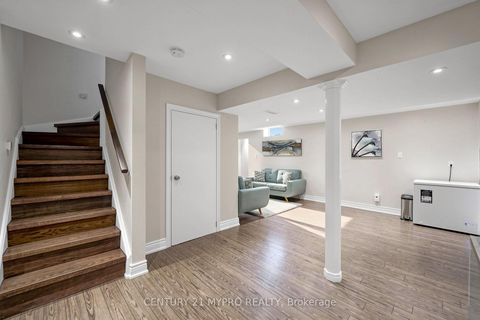Photo 31 at 225 Silver Maple Road, Jefferson, Richmond Hill
