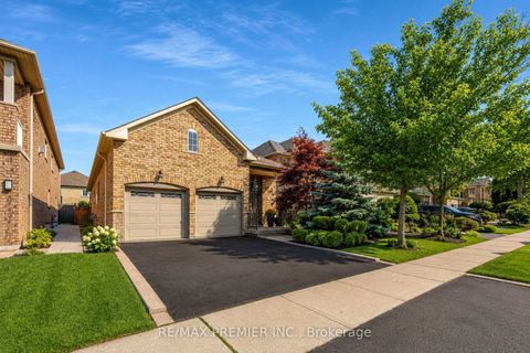 Photo 1 at 146 South Belair Drive, Sonoma Heights, Vaughan