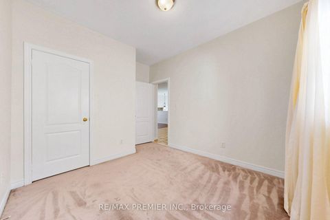 Photo 22 at 146 South Belair Drive, Sonoma Heights, Vaughan