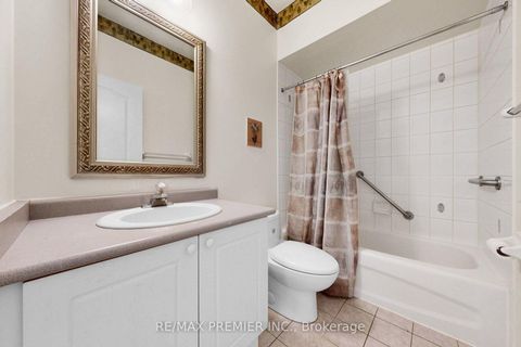 Photo 23 at 146 South Belair Drive, Sonoma Heights, Vaughan