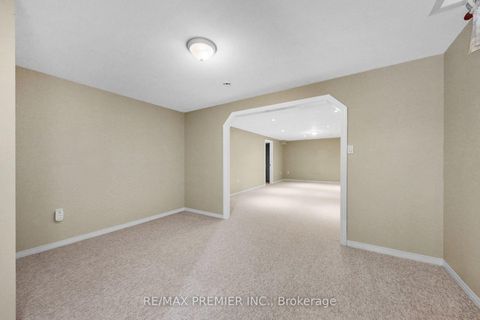 Photo 25 at 146 South Belair Drive, Sonoma Heights, Vaughan