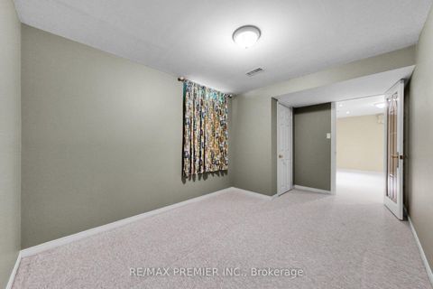 Photo 29 at 146 South Belair Drive, Sonoma Heights, Vaughan